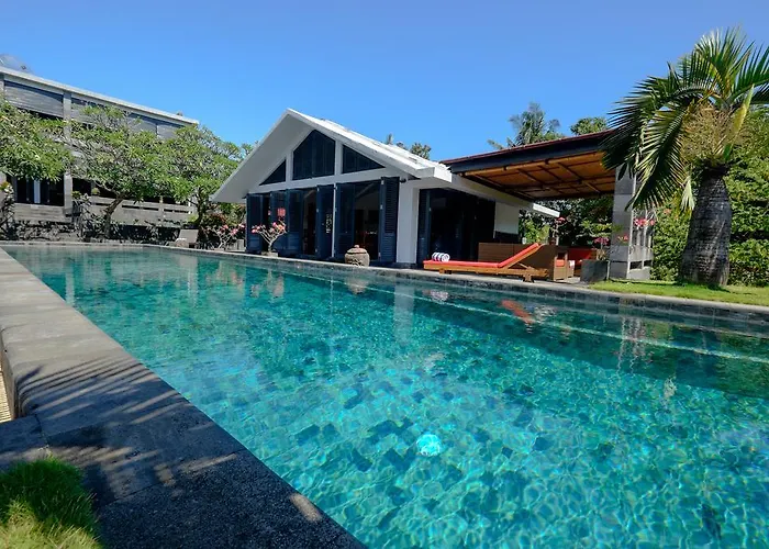 Le Mirage Santai * Lovina Beach