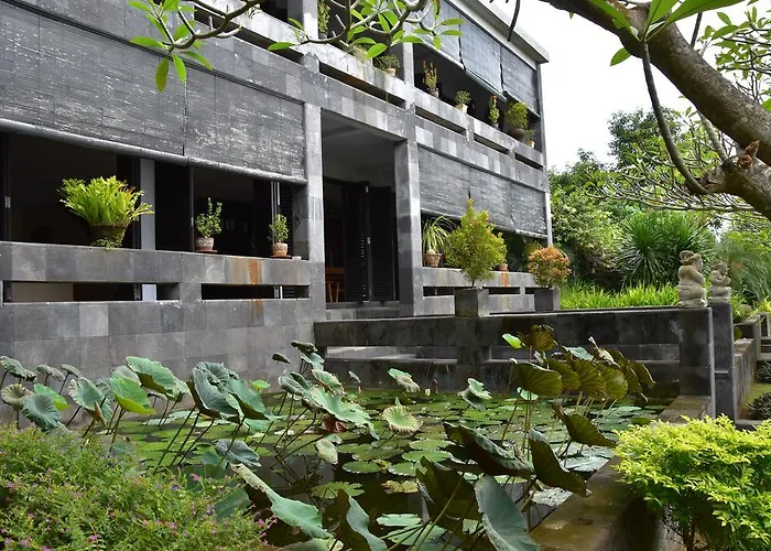 Le Mirage Santai Villa