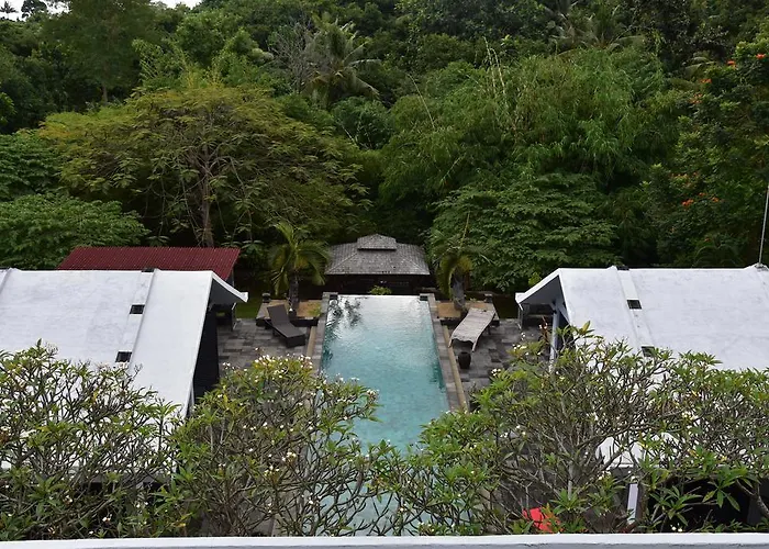 Le Mirage Santai * Lovina Beach