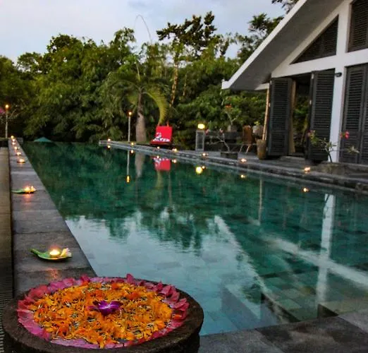 Le Mirage Santai Lovina Beach